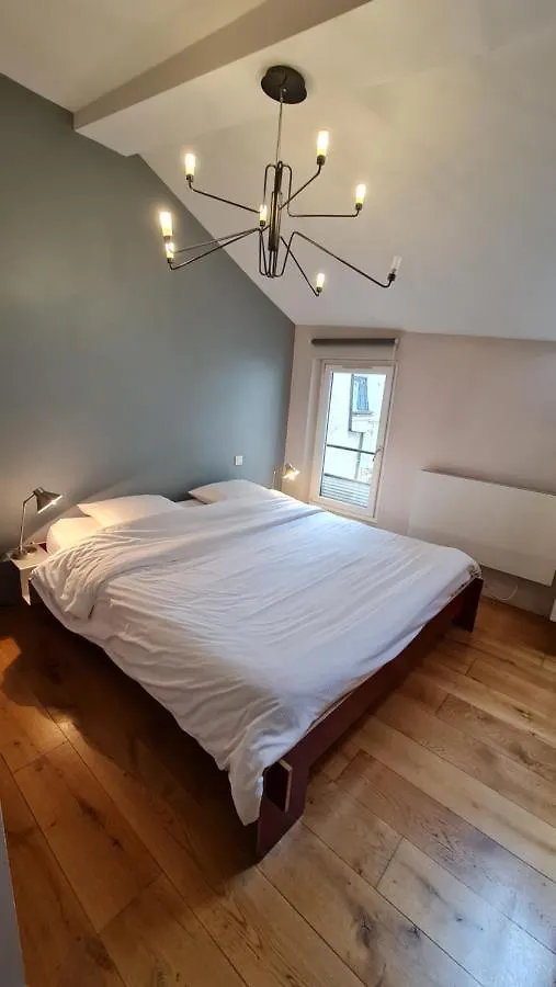 Montorgeuil Louvre Flat Apartment Paris France